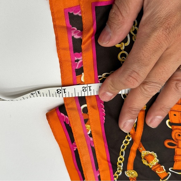 Talbots Multi Color Pink Orange Tassel Print 100% Silk Scarf 12” x 60” - Picture 5 of 6